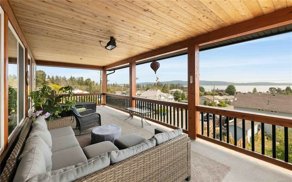 8105 Arthur Street, Crofton, BC, V0R 1R0 - 8