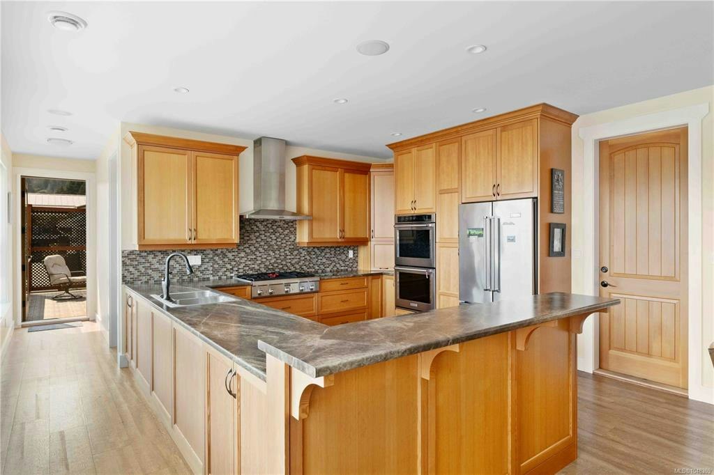 8105 Arthur Street, Crofton, BC, V0R 1R0 - 13