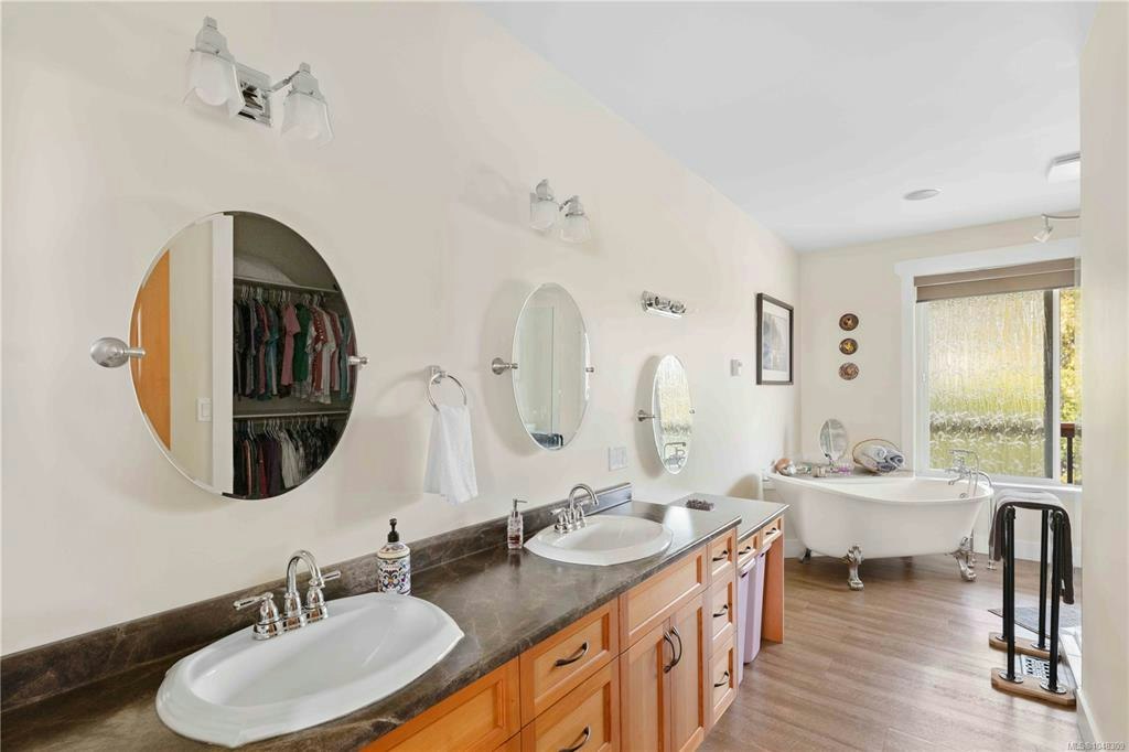 8105 Arthur Street, Crofton, BC, V0R 1R0 - 25