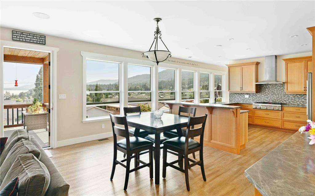 8105 Arthur Street, Crofton, BC, V0R 1R0 - 11