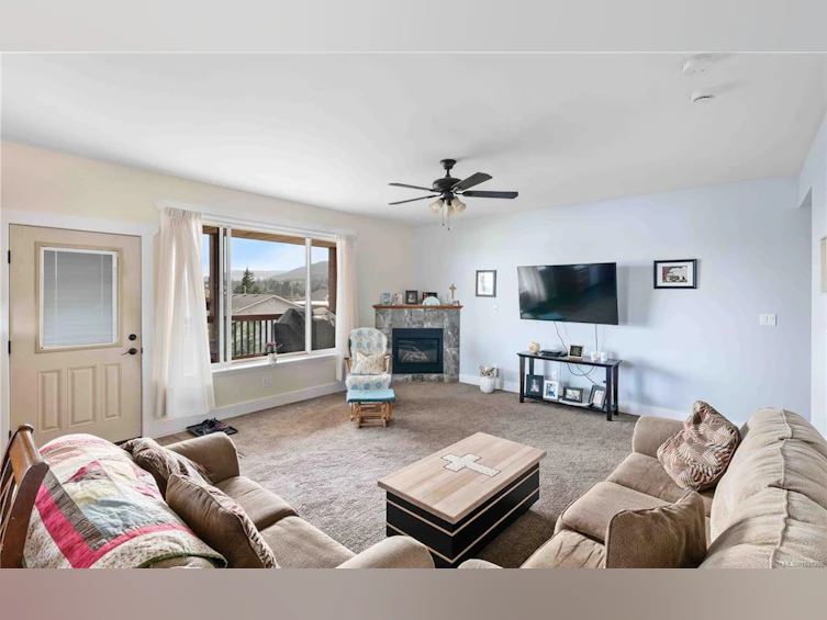 8105 Arthur Street, Crofton, BC, V0R 1R0 - 37