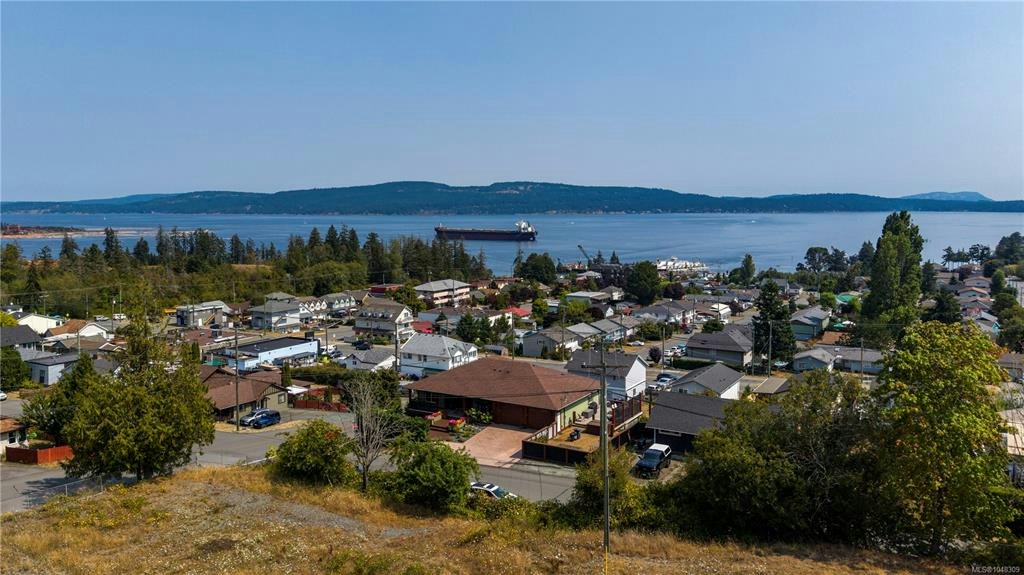 8105 Arthur Street, Crofton, BC, V0R 1R0 - 56