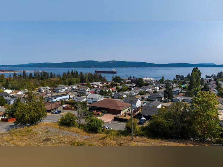 8105 Arthur Street, Crofton, BC, V0R 1R0 - 56