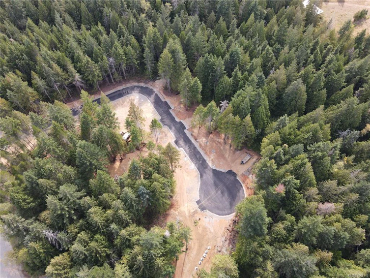 SL6 Essex Way, Qualicum Beach, BC, V9K 2A5 - 8