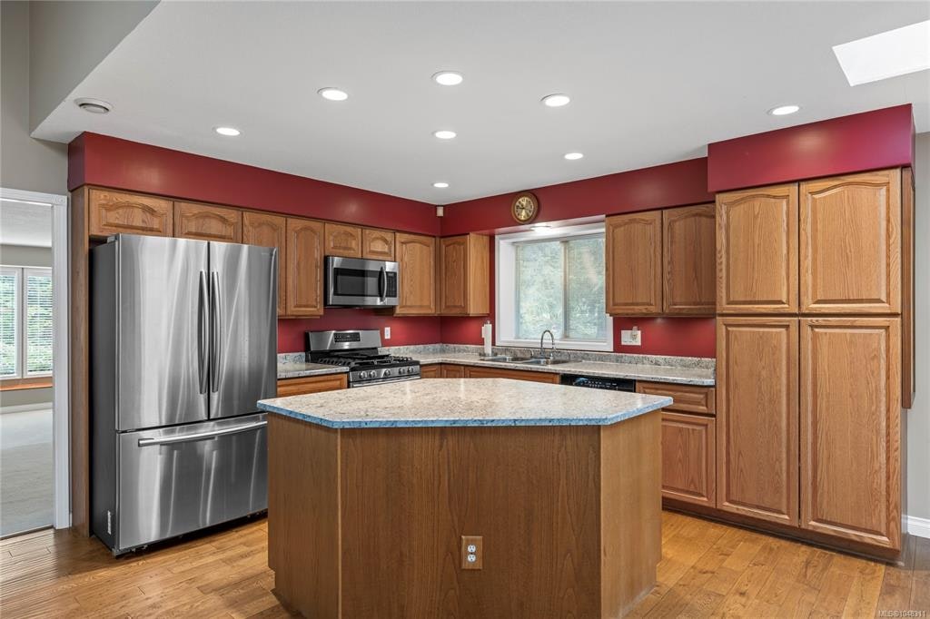 381 Fourneau Way, Parksville, BC, V9P 2J8 - 6
