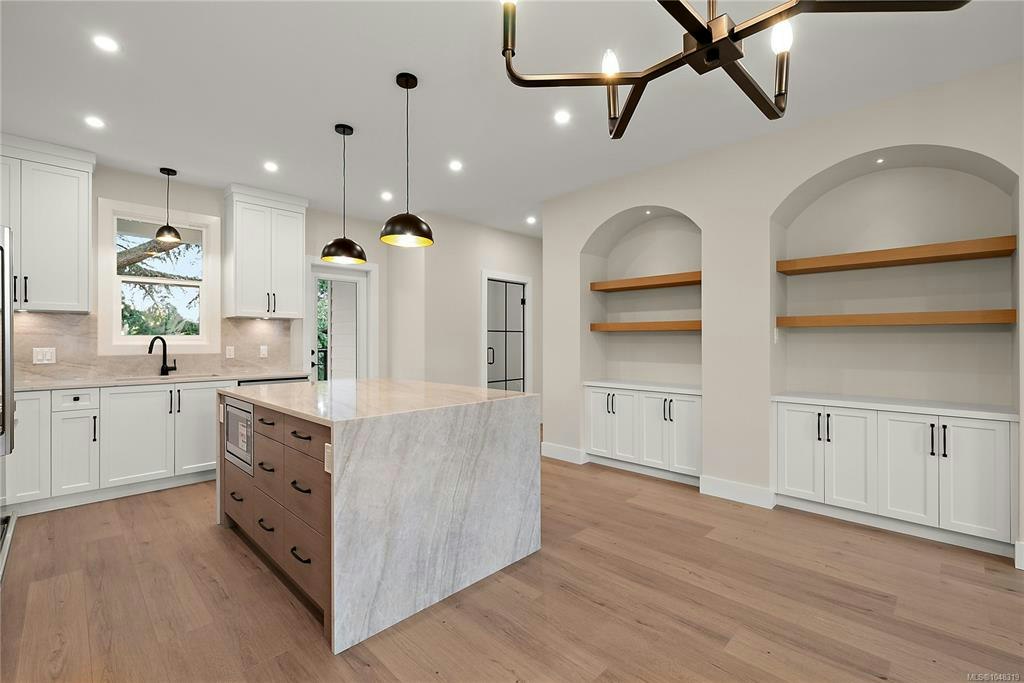 102-954 Preston Way, Langford, BC, V9B 3B9