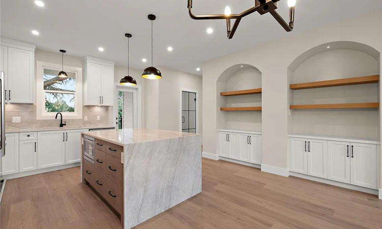 102-954 Preston Way