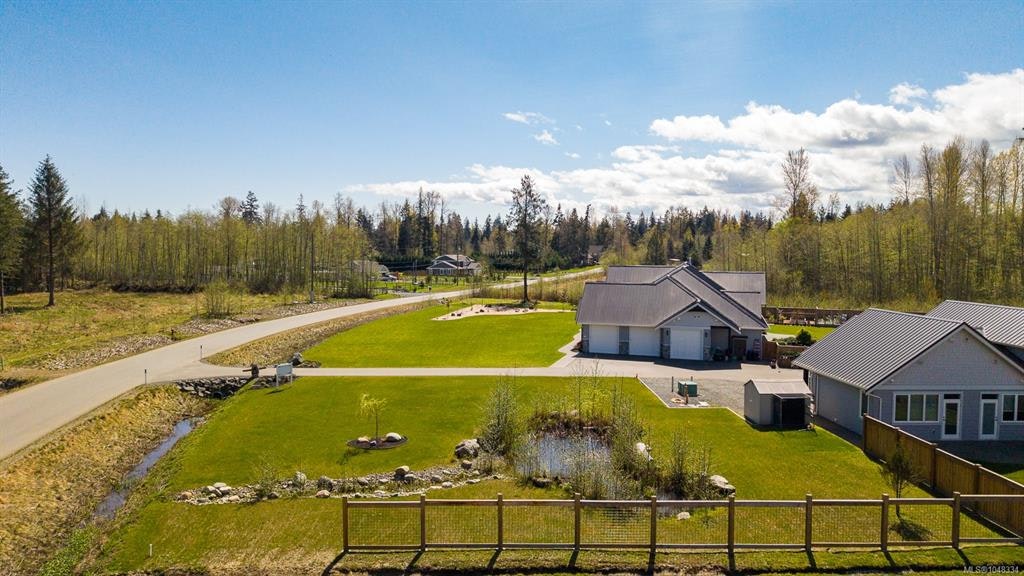 8757/8761 Oyster River Way, Black Creek, BC, V9J 1K5 - 73
