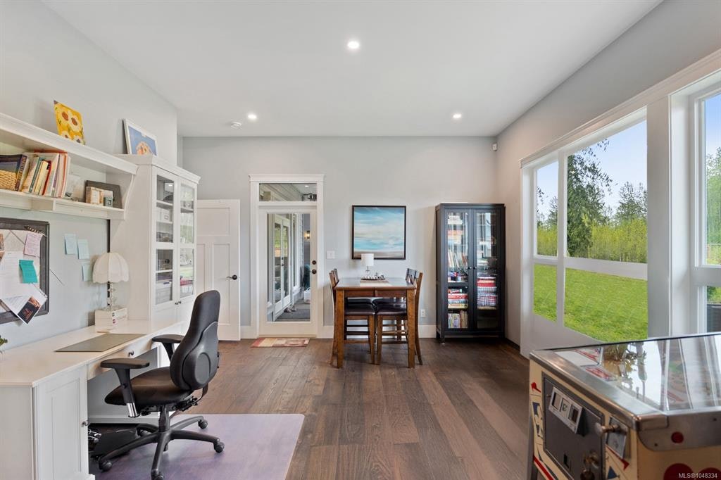 8757/8761 Oyster River Way, Black Creek, BC, V9J 1K5 - 32