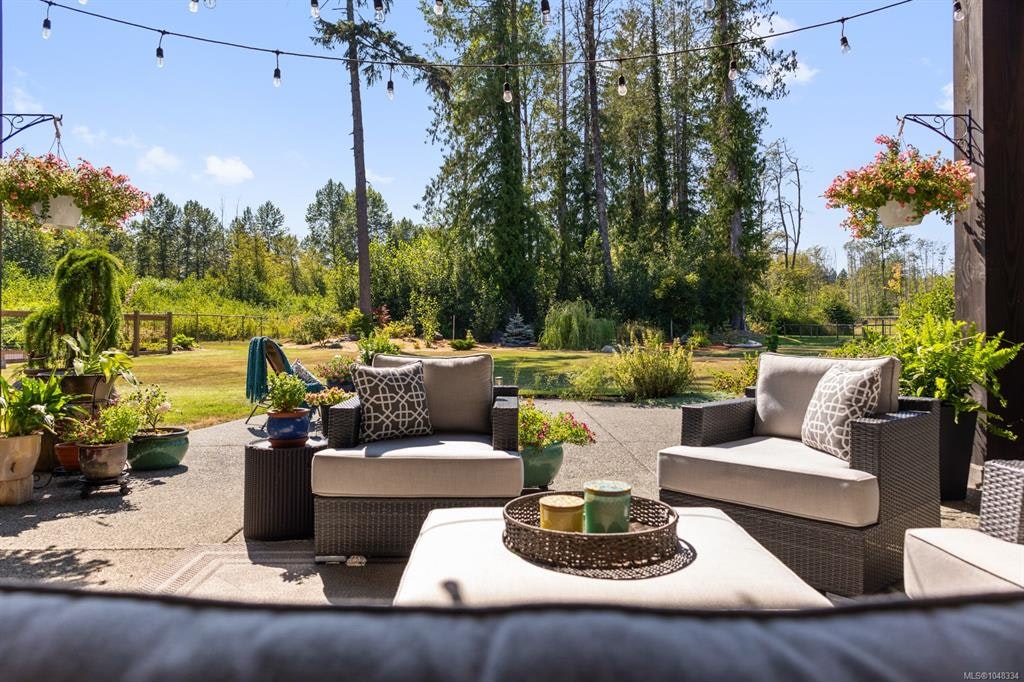 8757/8761 Oyster River Way, Black Creek, BC, V9J 1K5 - 51