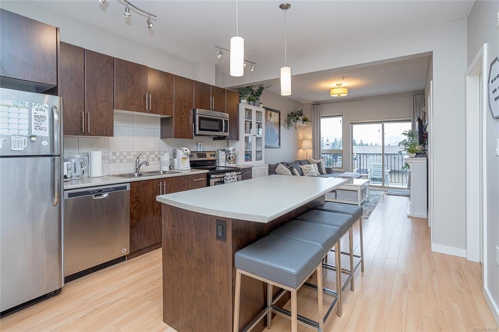 402-3240 Jacklin Road - 3