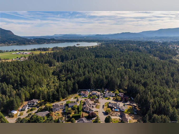 6797 Hampton Place, Duncan, BC, V9L 6X7 - 3