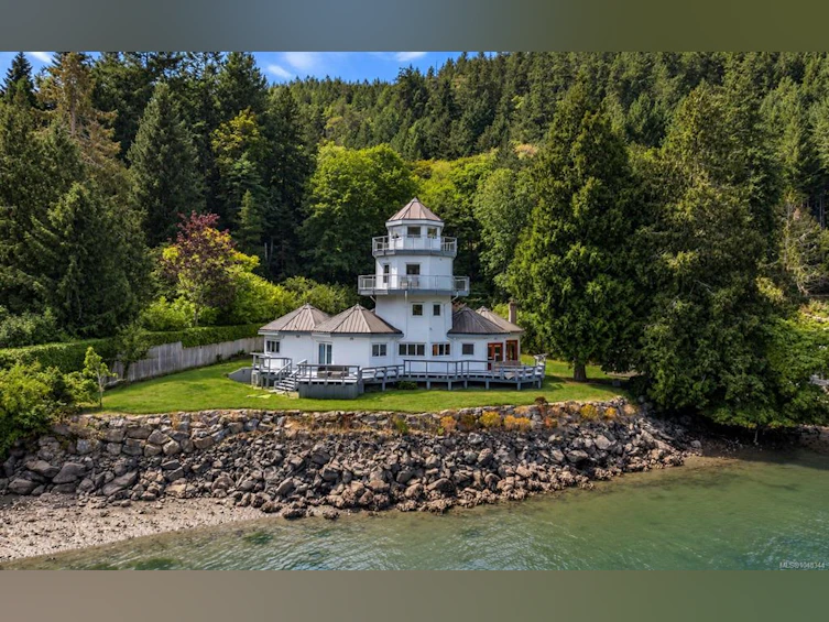 6009 Genoa Bay Road, Duncan, BC, V9L 5Y5
