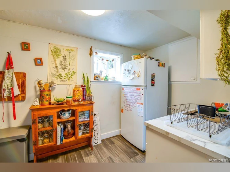 3827 14th Avenue, Port Alberni, BC, V9Y 5C1 - 37