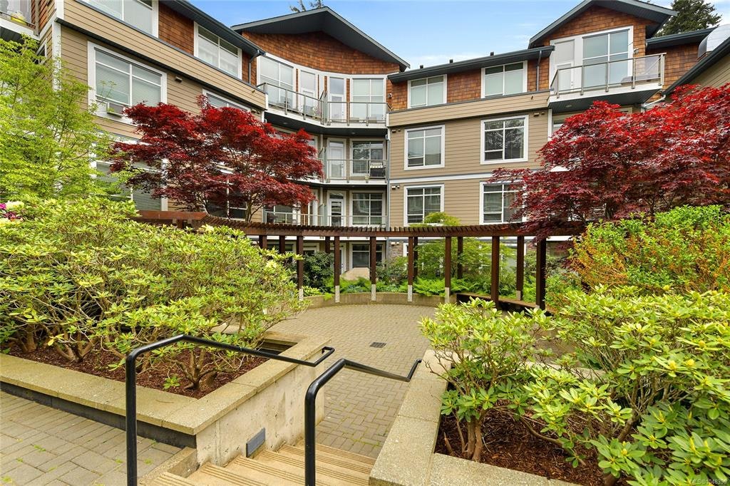 205-611 Goldstream Avenue, Langford, BC, V9B 2W9