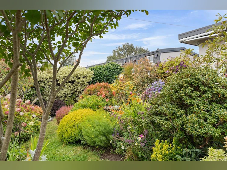 7-3060 Harriet Road, Victoria, BC, V9A 1T5 - 32