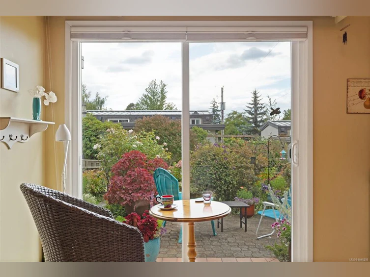 7-3060 Harriet Road, Victoria, BC, V9A 1T5 - 10