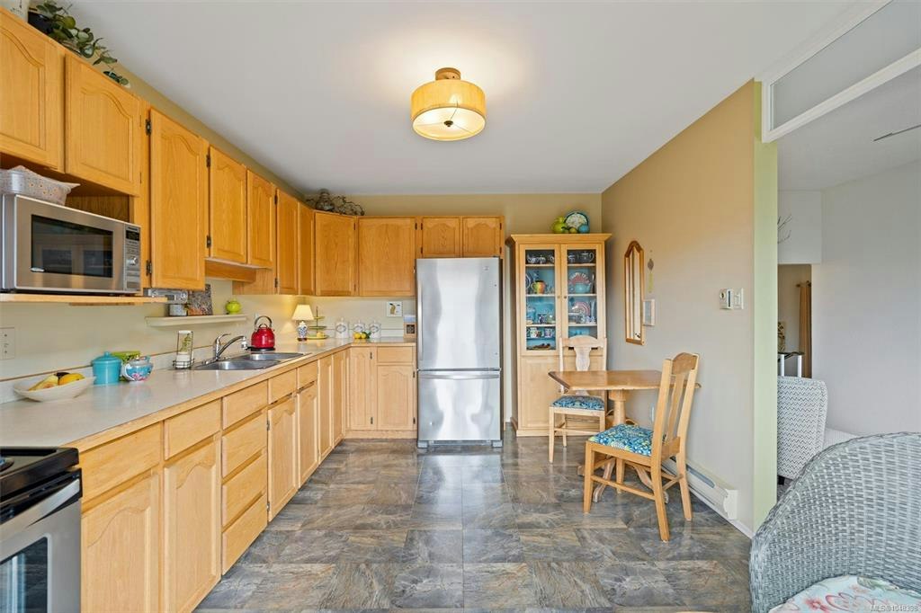 7-3060 Harriet Road, Victoria, BC, V9A 1T5 - 8