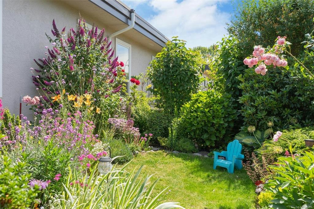 7-3060 Harriet Road, Victoria, BC, V9A 1T5 - 31