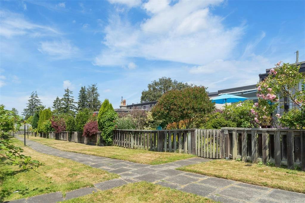 7-3060 Harriet Road, Victoria, BC, V9A 1T5 - 41