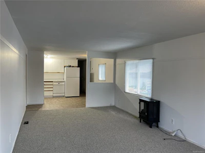 8-2917 Alberni Highway - 5