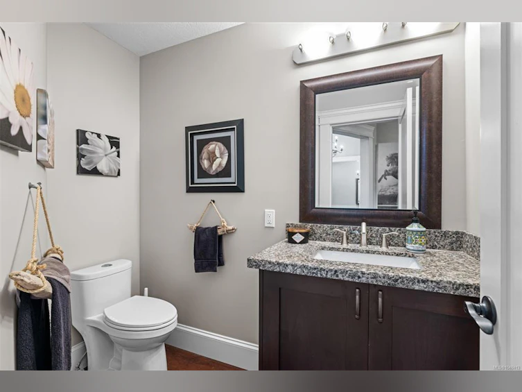 863 Cavin Road, French Creek, BC, V9P 1Z9 - 54