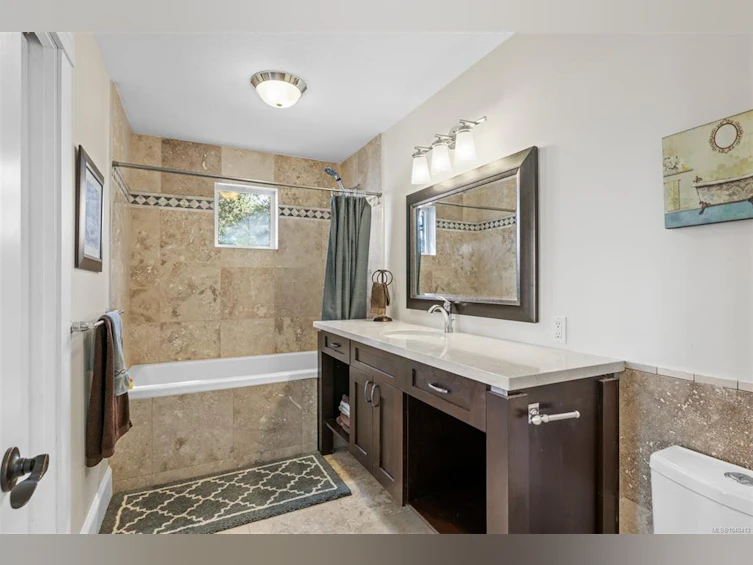 863 Cavin Road, French Creek, BC, V9P 1Z9 - 59