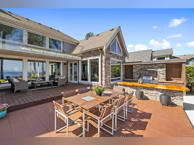 863 Cavin Road, French Creek, BC, V9P 1Z9 - 67