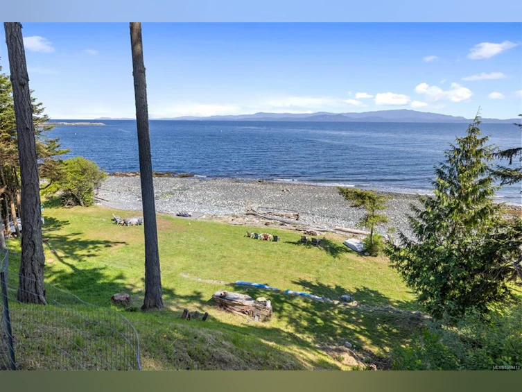 863 Cavin Road, French Creek, BC, V9P 1Z9 - 80