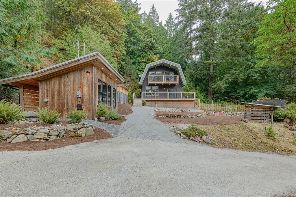 384 Roland Road, Salt Spring Island, BC, V8K 1V1