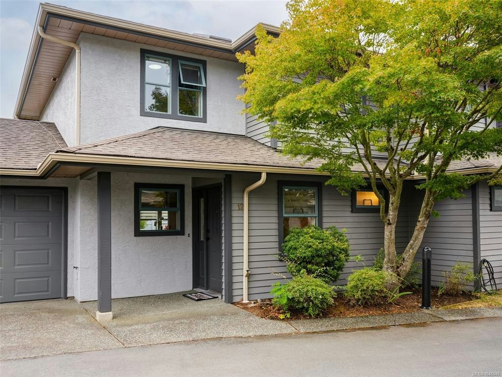 12-240 E Burnside Road, Saanich, BC, V9A 1A3