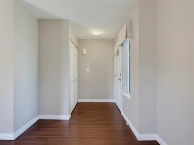 723 Miller Avenue - 4