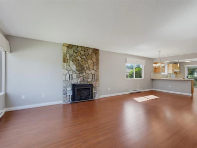 723 Miller Avenue - 5