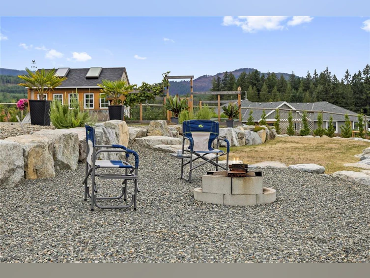 1100 Alpine View Place, Hilliers, BC, V9K 1V6 - 58