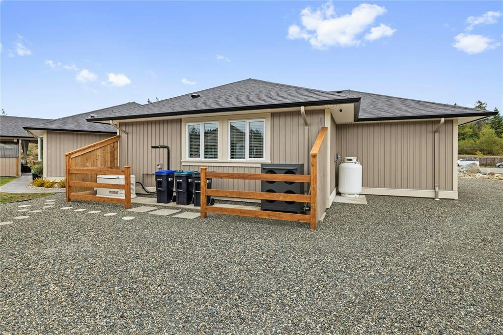 1100 Alpine View Place, Hilliers, BC, V9K 1V6 - 77