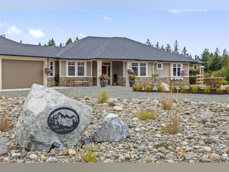 1100 Alpine View Place, Hilliers, BC, V9K 1V6 - 16