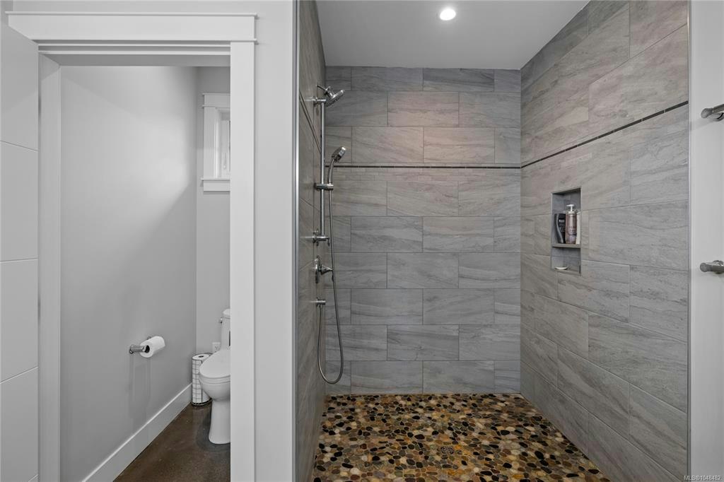 1100 Alpine View Place, Hilliers, BC, V9K 1V6 - 34