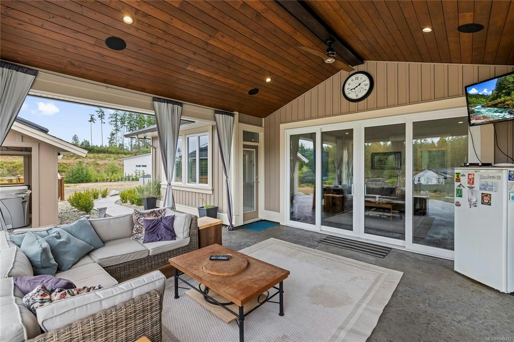 1100 Alpine View Place, Hilliers, BC, V9K 1V6 - 40