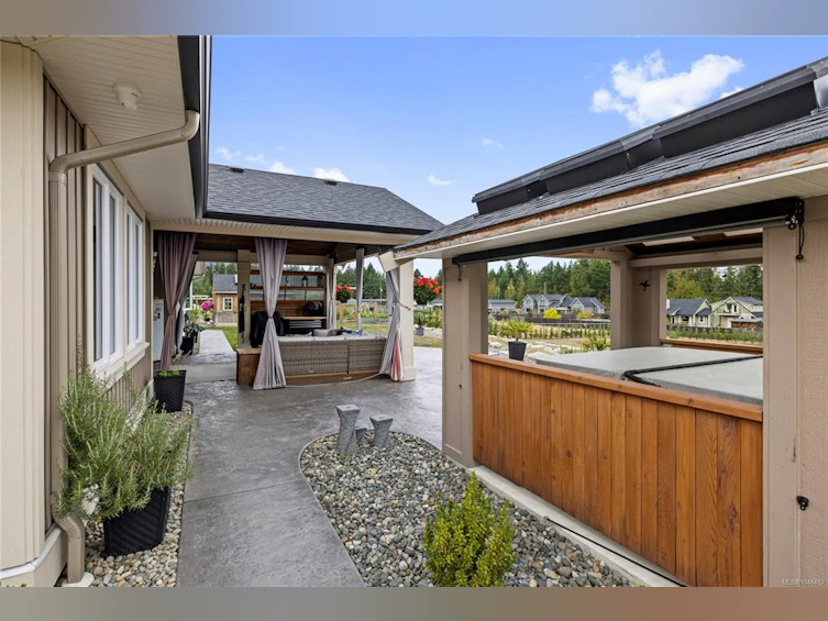 1100 Alpine View Place, Hilliers, BC, V9K 1V6 - 51