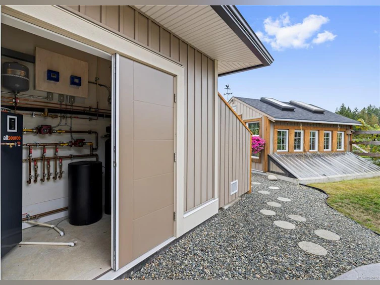1100 Alpine View Place, Hilliers, BC, V9K 1V6 - 78