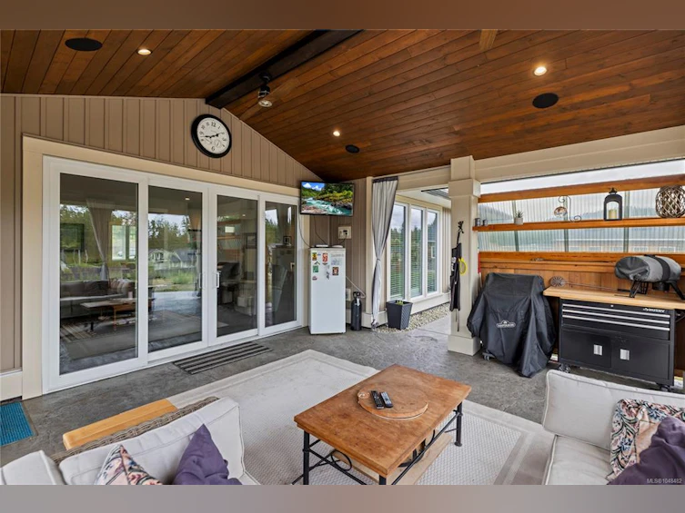 1100 Alpine View Place, Hilliers, BC, V9K 1V6 - 7
