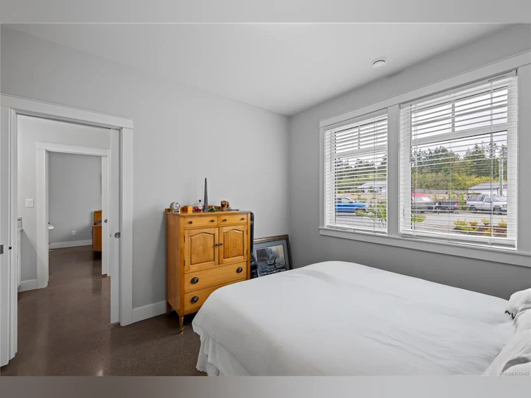 1100 Alpine View Place, Hilliers, BC, V9K 1V6 - 35