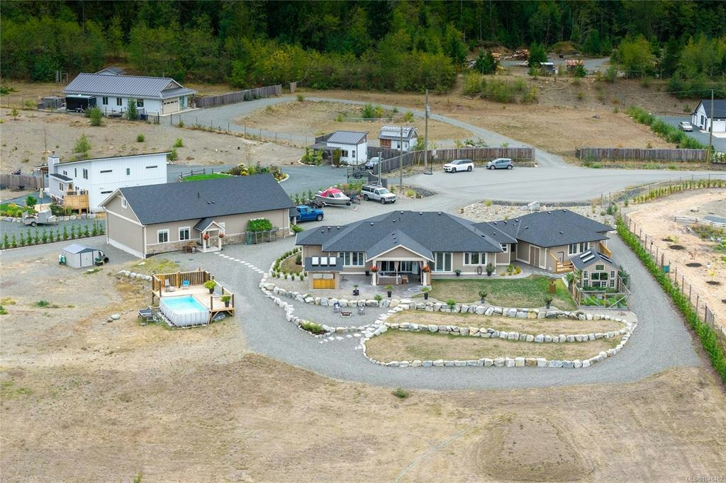1100 Alpine View Place, Hilliers, BC, V9K 1V6 - 91