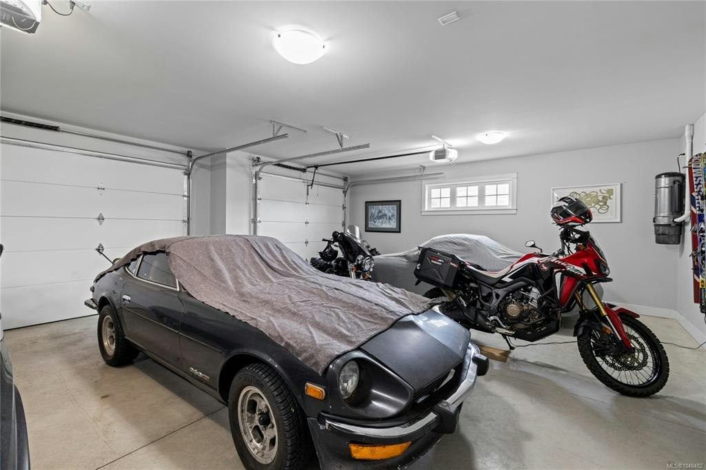 1100 Alpine View Place, Hilliers, BC, V9K 1V6 - 44