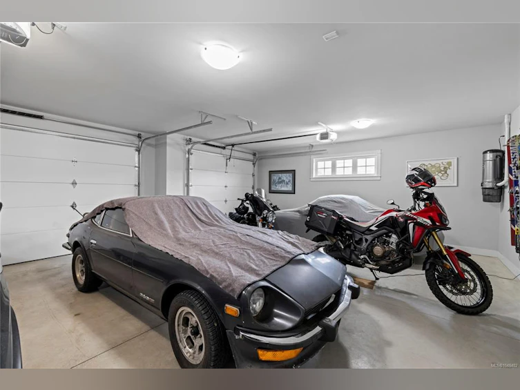 1100 Alpine View Place, Hilliers, BC, V9K 1V6 - 44