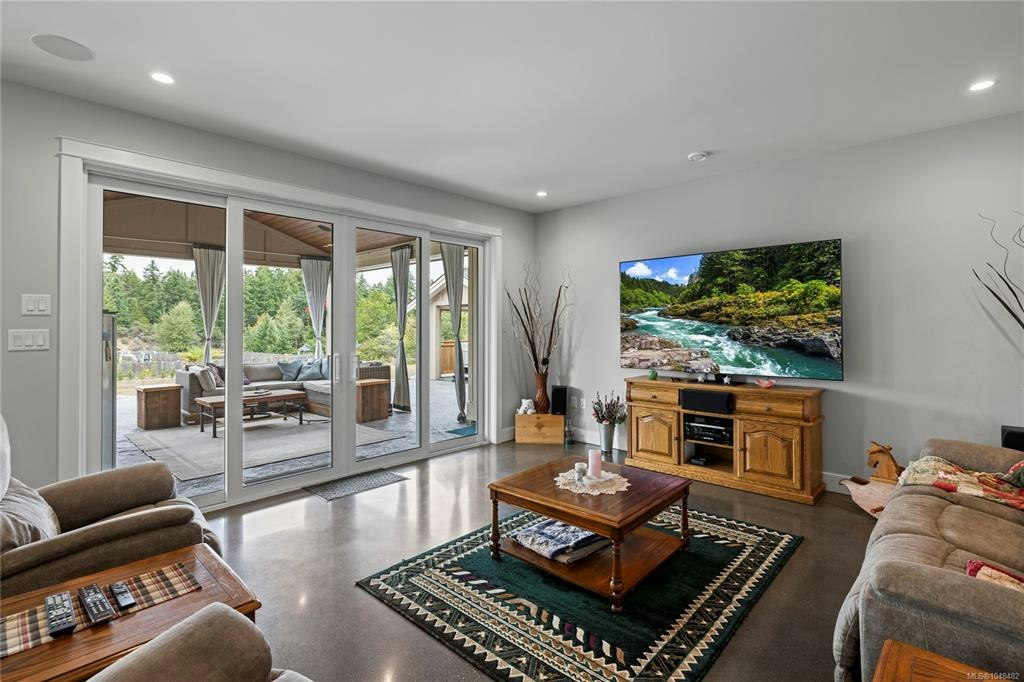 1100 Alpine View Place, Hilliers, BC, V9K 1V6 - 28