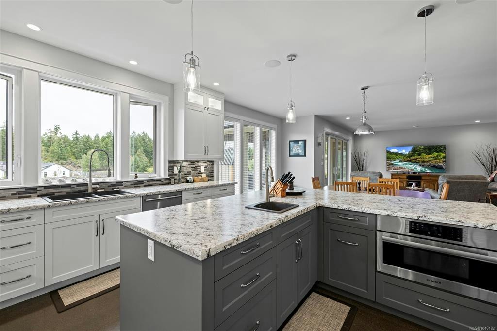 1100 Alpine View Place, Hilliers, BC, V9K 1V6 - 21