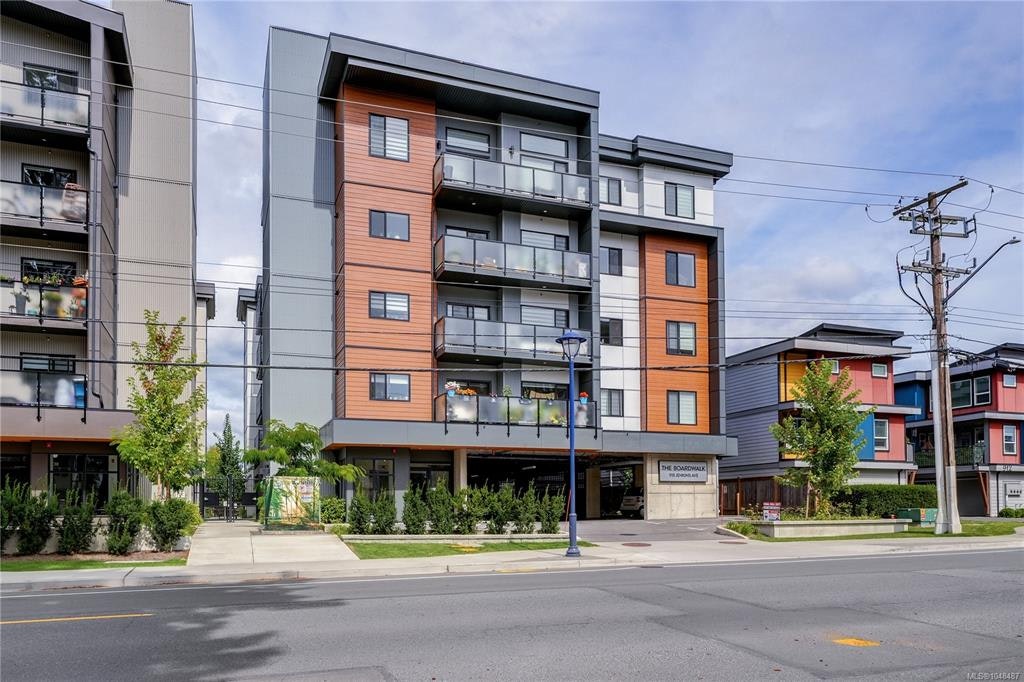303-918 Jenkins Avenue, Langford, BC, V9B 2N7