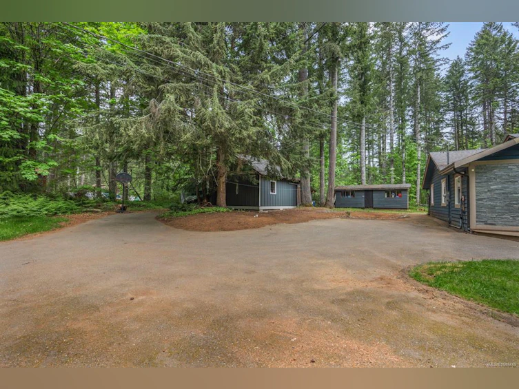9525 Doyle Road, Black Creek, BC, V9J 1E7 - 23