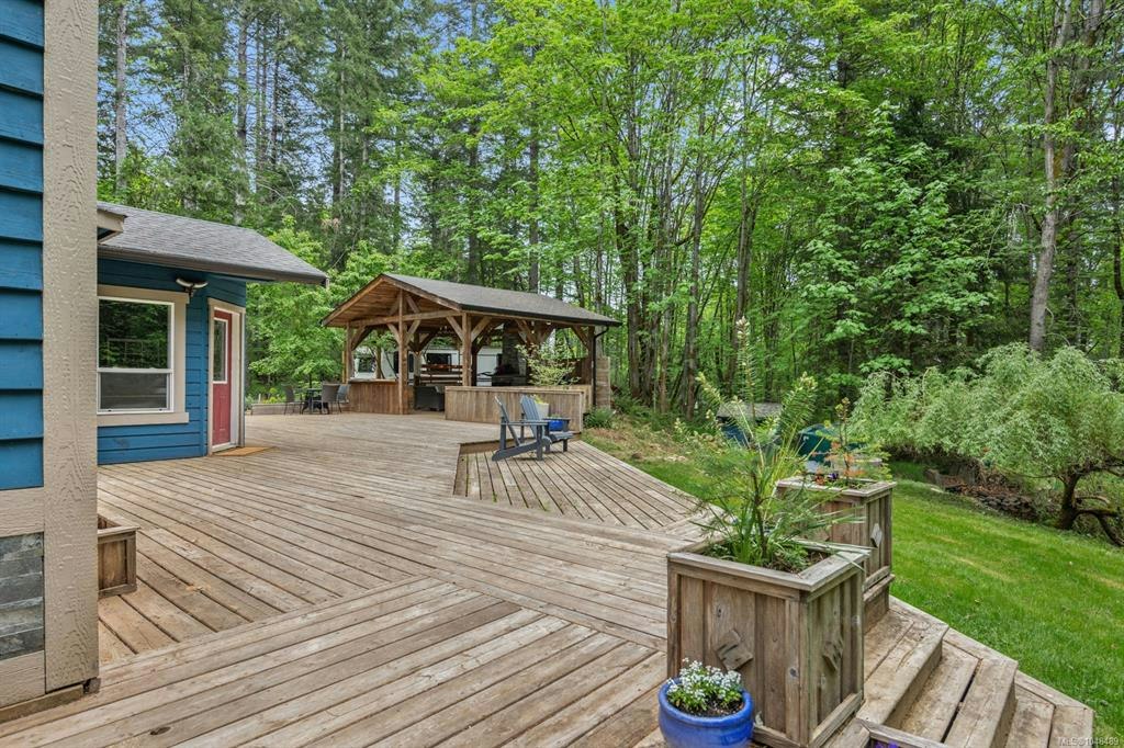 9525 Doyle Road, Black Creek, BC, V9J 1E7 - 13